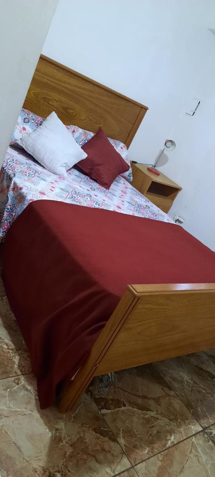 En En Apartment *